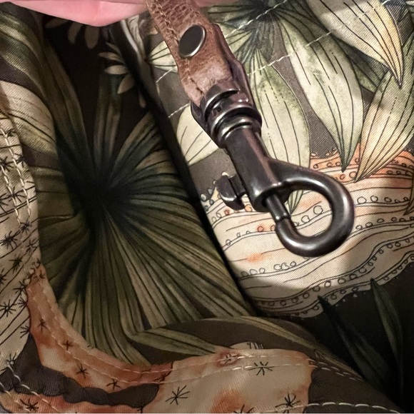 BNWT Custom Design 100% Lambskin Leather Convertible Bag in Cognac / Espresso - Picture 10 of 16